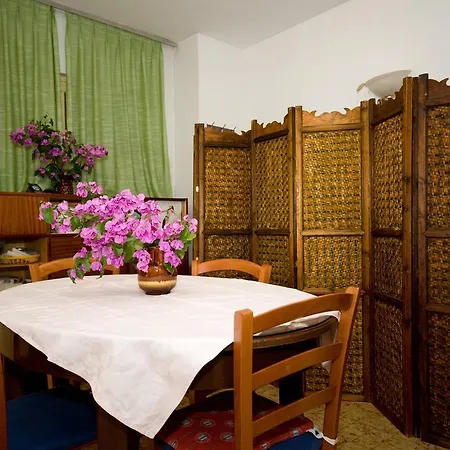 Neretvanka Apartment *
